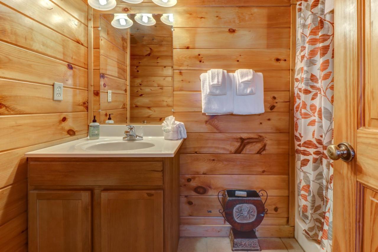 Peaceful Setting Cabin Pigeon Forge Exterior foto