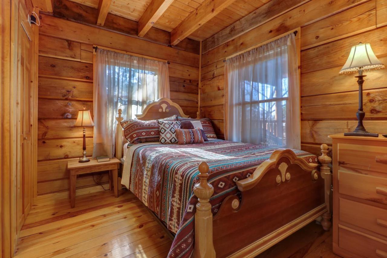 Peaceful Setting Cabin Pigeon Forge Exterior foto